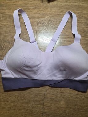 Victoria's Secret Sport Bra Size L